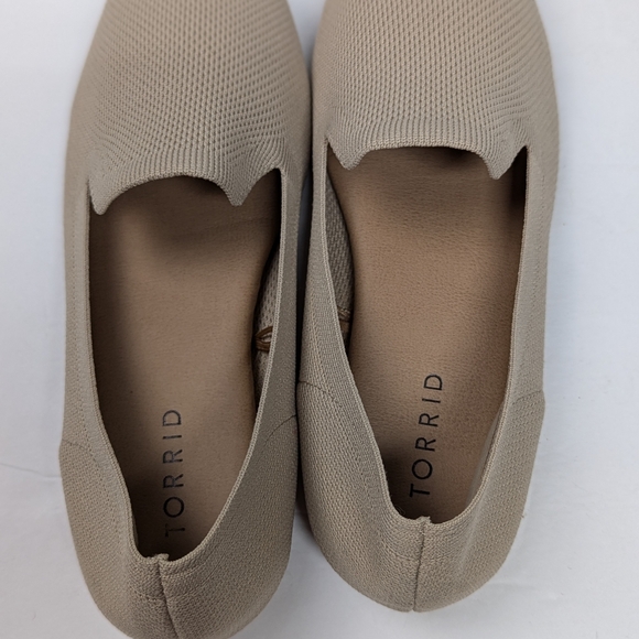 Torrid Beige Mesh Woven Loafers Slip On Flats Size 8WW Casual Weekend - Picture 7 of 12